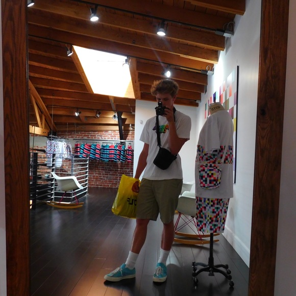 Meet your Posher, Aidan - Picture 2 of 2